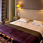 Des Pins Hotell