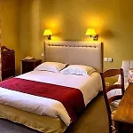 Hotell Des Pins 3*