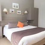 Hotell Des Pins