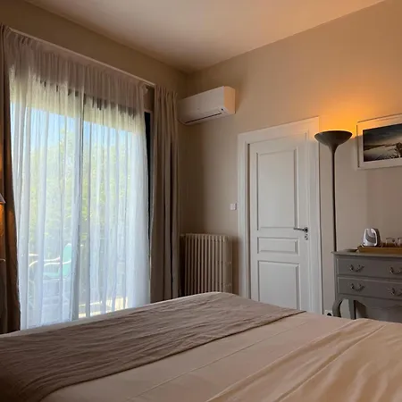 Hotel Des Pins