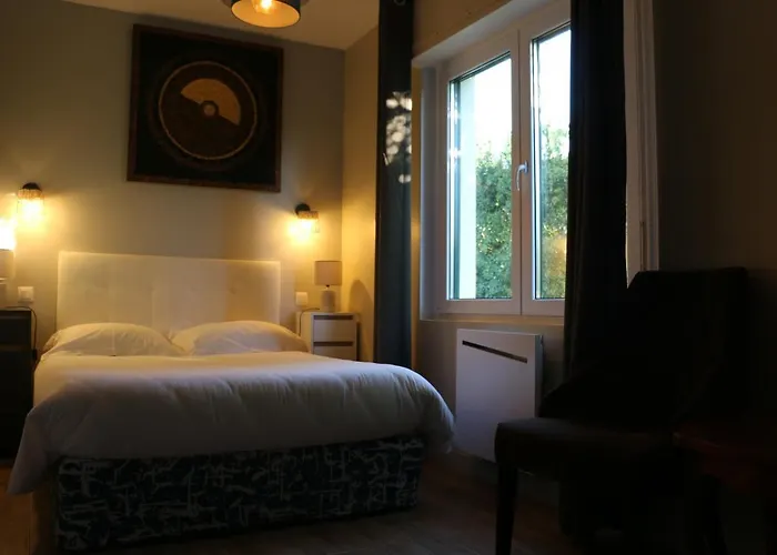 Des Pins スラック・シュル・メール